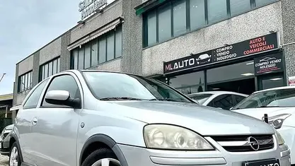 Usata Opel Corsa Club 59 CV (43 kW) 2006 Grigio Utilitaria