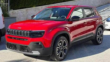 Usado Jeep Avenger Summit 101 CV (74 kW) 2024 Rojo SUV