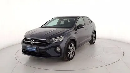 Usata VW Taigo R-line 110 CV (80 kW) 2023 Grigio SUV