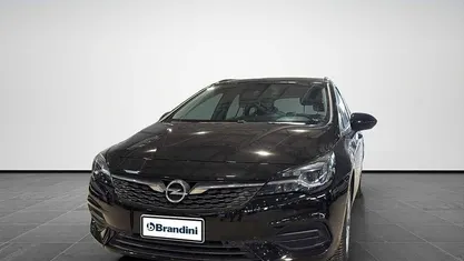 Usata Opel Astra Business Elegance 122 CV (89 kW) 2019 Grigio Station wagon