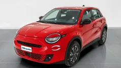 Rosso pastello Usata 2023 Fiat 600 Red SUV | 21.500 € (Ottimo prezzo)