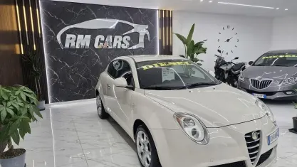 Usata Alfa Romeo MiTo Distinctive 120 CV (88 kW) 2010 Bianco Utilitaria