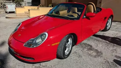 Begagnad Porsche Boxster 220 HK (161 kW) 2001 Cab