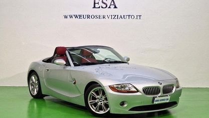 Begagnad BMW Z4 Efficient Dynamics 231 HK (169 kW) 2003 Grå Cab