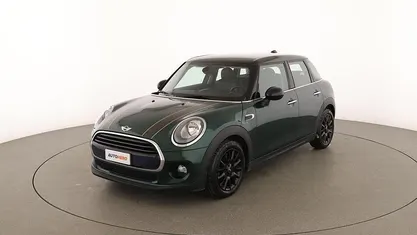 Usata Mini Cooper D 115 CV (84 kW) 2016 Verde Utilitaria
