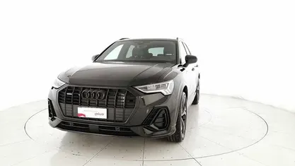 Usata 2024 Audi Q3 Ambiente SUV | 62.900 €