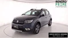 Grigio Usata 2020 Dacia Sandero Anniversary Due volumi | 10.900 € (Ottimo prezzo)