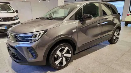 Grigio Usata 2024 Opel Crossland X Edition SUV | 14.950 € (Buon prezzo)