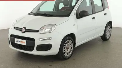 Usata Fiat Panda Easy 70 CV (51 kW) 2015 Bianco Utilitaria