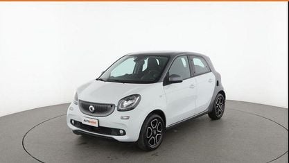 Usado Smart ForFour Basis 90 CV (66 kW) 2018 Blanco Utilitario
