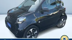 Nero pastello Usata 2022 Smart ForTwo Electric Drive Passion Tre volumi | 14.900 € (Buon prezzo)