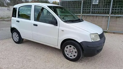 Bianco Usata 2006 Fiat Panda Dynamic Tre volumi | 3300 € (Buon prezzo)