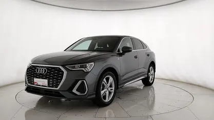 Usata Audi Q3 Sportback Ambiente 150 CV (110 kW) 2025 Grigio daytona perla SUV