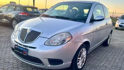 Usata Lancia Ypsilon 60 CV (44 kW) 2007 Utilitaria