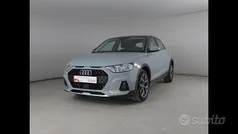 Grigio Usata 2022 Audi A1 Design Due volumi | 24.800 € (Buon prezzo)