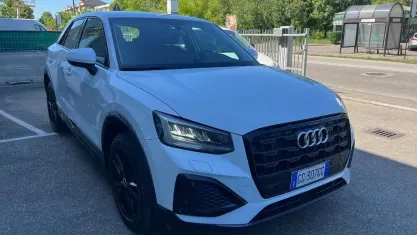 Begagnad Audi Q2 Ambiente 116 HK (85 kW) 2021 Vit SUV
