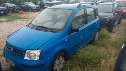 Usata Fiat Panda Dynamic 54 CV (39 kW) 2006 Blu Utilitaria