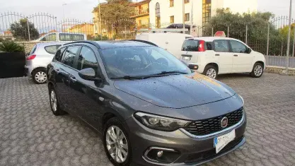 Usata Fiat Tipo Lounge 120 CV (88 kW) 2020 Grigio Berlina
