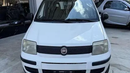 Usata 2012 Fiat Panda Active Due volumi | 2700 € (Buon prezzo)
