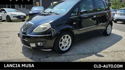 Usata Lancia Musa 95 CV (69 kW) 2008 Nero Monovolume