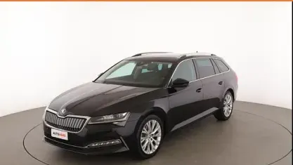 Usata Skoda Superb Style 218 CV (160 kW) 2020 Nero Station wagon