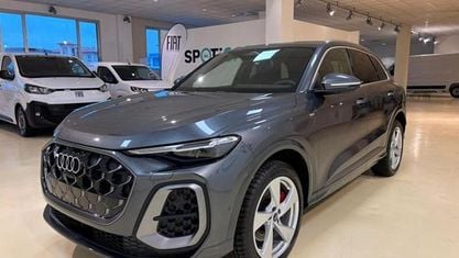 Nuova Audi Q5 S-Line 204 CV (150 kW) 2025 Grigio scuro SUV