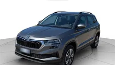 Grigio grafite Usata 2023 Skoda Karoq Executive SUV | 24.500 € (Buon prezzo)