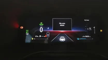 Usata Renault Arkana Intens 145 CV (106 kW) 2022 Rosso SUV
