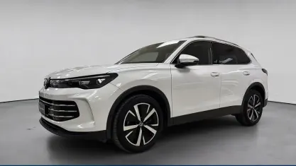 Usata VW Tiguan Elegance 150 CV (110 kW) 2024 Bianco / pastello SUV
