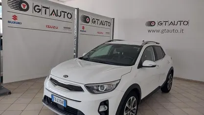 Usata 2019 Kia Stonic SUV | 16.900 €