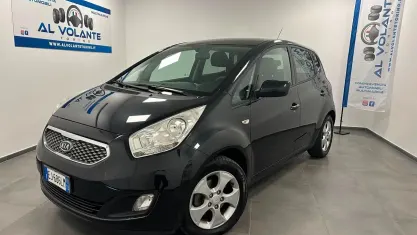 Usata Kia Venga EX 90 CV (66 kW) 2011 Nero Utilitaria
