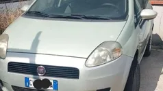Verde Usata 2006 Fiat Grande Punto Dynamic Due volumi | 2250 € (Buon prezzo)