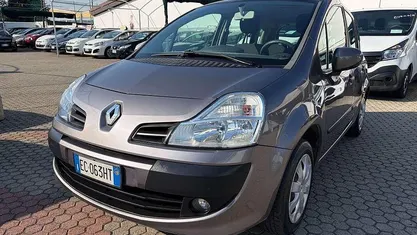 Usata Renault Grand Modus Dynamique 86 CV (63 kW) 2010 Grigio Monovolume