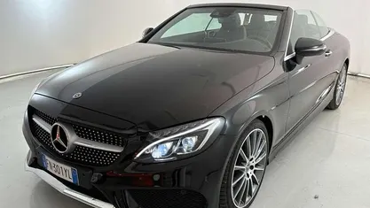 Usata Mercedes C220 Premium Plus 170 CV (125 kW) 2017 Nero Cabrio