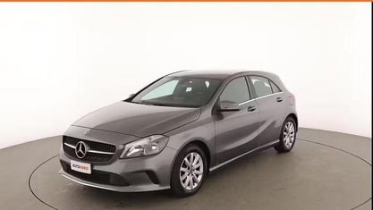 Occasion Mercedes A160 Business 102 ch (75 kW) 2018 Gris Berline