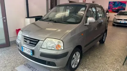 Usata Hyundai Atos Active 59 CV (43 kW) 2004 Grigio Utilitaria