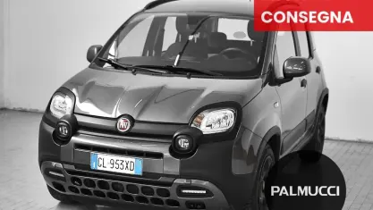 Usata Fiat Panda Cross Cross 70 CV (51 kW) 2022 Grigio Utilitaria