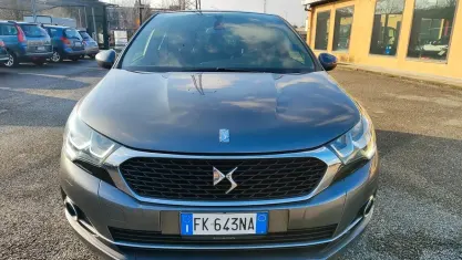 Usata DS Automobiles DS4 Business 120 CV (88 kW) 2017 Grigio Berlina