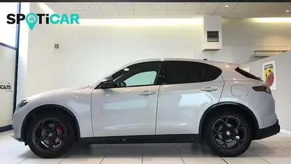 Usata Alfa Romeo Stelvio Veloce 280 CV (205 kW) 2024 Grigio SUV
