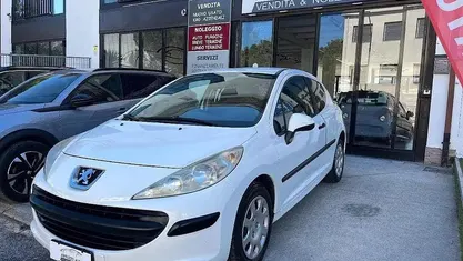 Usata Peugeot 207 70 CV (51 kW) 2008 Bianco Furgone