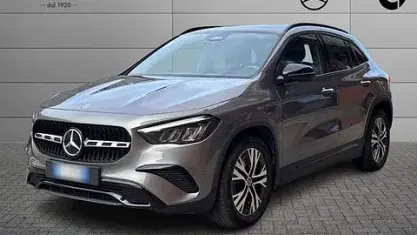 Usata Mercedes GLA180 Advanced Plus 116 CV (85 kW) 2024 Grigio SUV