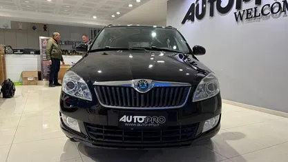 Usata Skoda Fabia Ambition 69 CV (50 kW) 2013 Nero Utilitaria