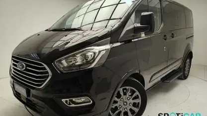 Usata Ford Tourneo Custom Titanium 150 CV (110 kW) 2023 Nero Furgone