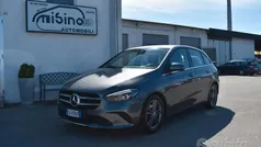 Grigio Usata 2020 Mercedes B180 Premium Monovolume | 21.900 € (Buon prezzo)