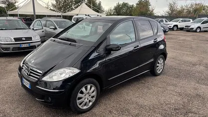 Usata Mercedes A180 Elegance 109 CV (80 kW) 2009 Nero Berlina