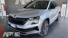 Argento Usata 2022 Skoda Karoq SportLine SUV | 26.800 € (Buon prezzo)