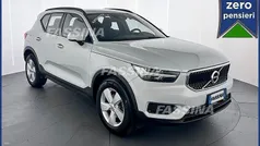 Grigio Usata 2021 Volvo XC40 Momentum SUV | 23.900 € (Buon prezzo)