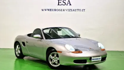 Usata Porsche Boxster 220 CV (161 kW) 2002 Argento Cabrio