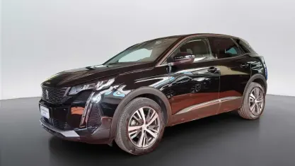 Usata Peugeot 3008 Allure 131 CV (96 kW) 2023 Nero SUV