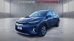 Blu Usata 2024 Kia Stonic Style SUV | 15.295 € (Buon prezzo)